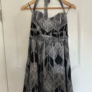 Guess Black and White Strapless Dress